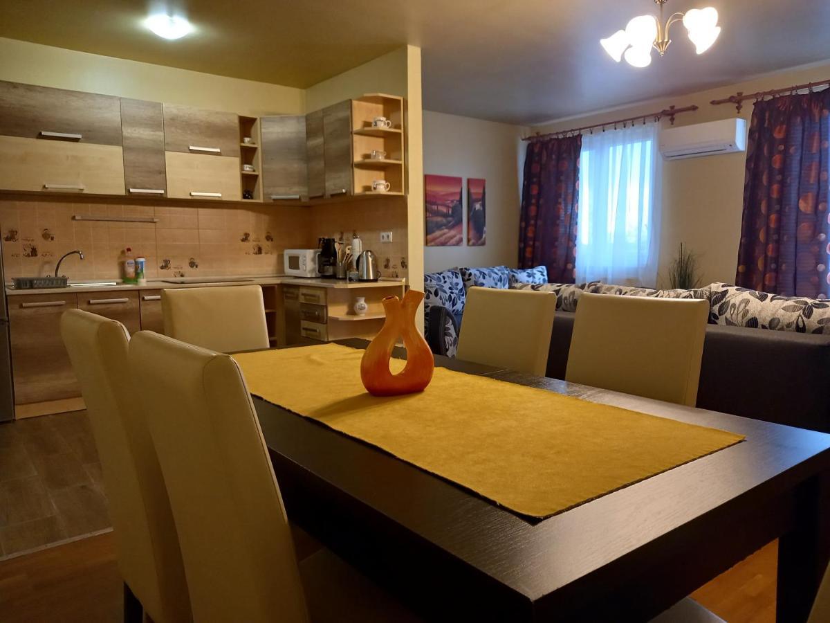 Thermal Apartman Hajdúszoboszló Esterno foto