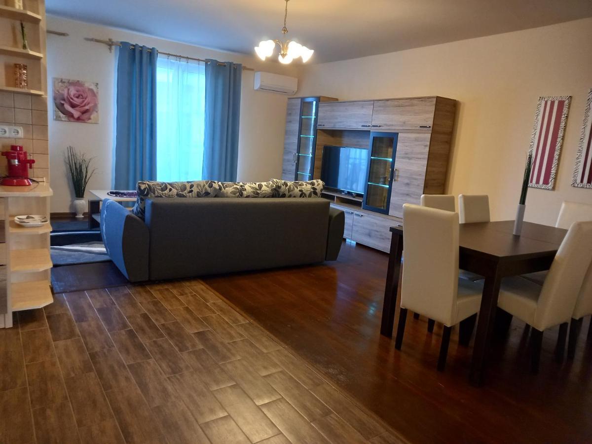 Thermal Apartman Hajdúszoboszló Esterno foto